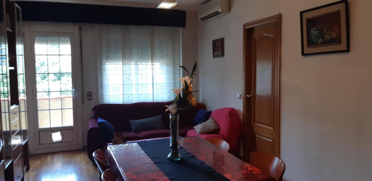 Апартаменты Precioso!! Apartamento En El Centro De Сабадель Экстерьер фото